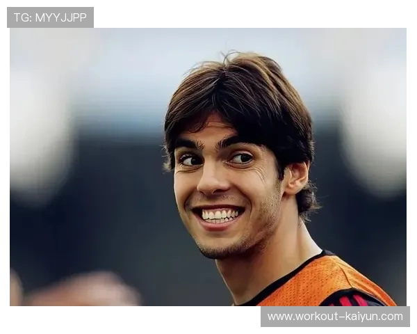 足球巨星年轻时的颜值对比 他们的青春面庞如何征服球迷的心